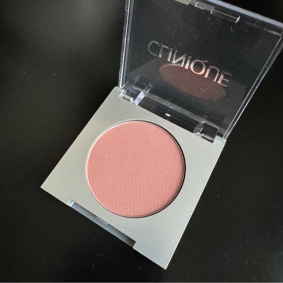 CLINIQUE travel size soft-pressed powder blusher in New Clover - Picture 3 of 4